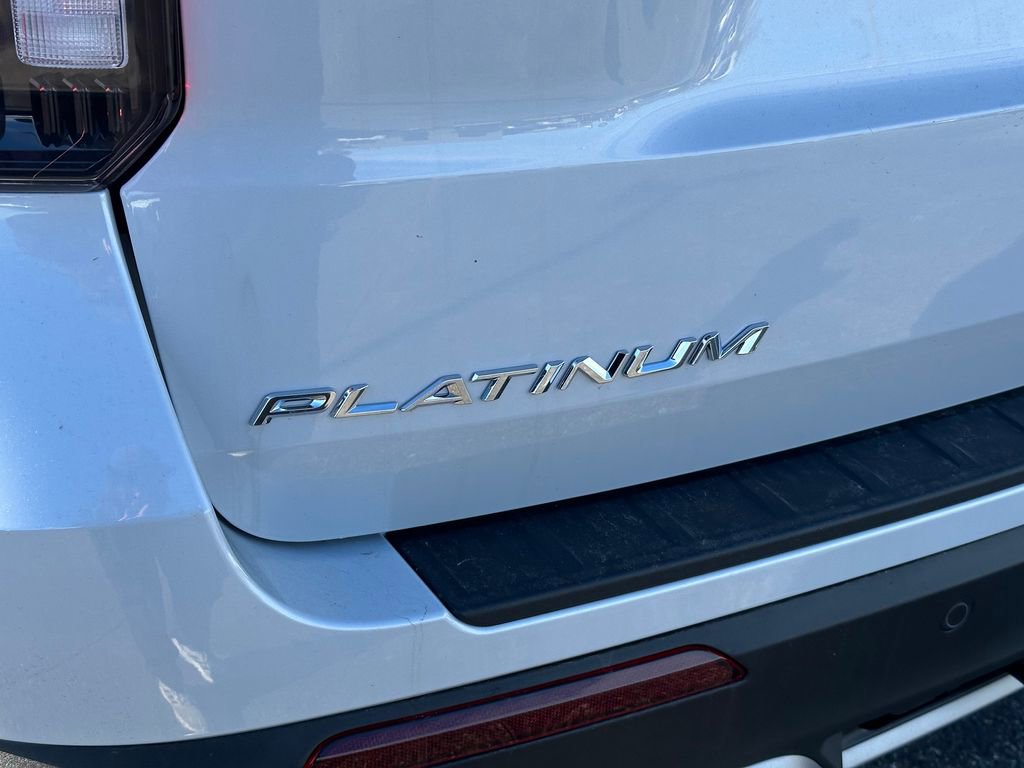 New 2025 Ford Explorer Platinum image 18