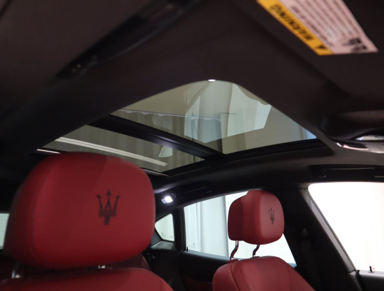 Used 2022 Maserati Levante Modena image 19