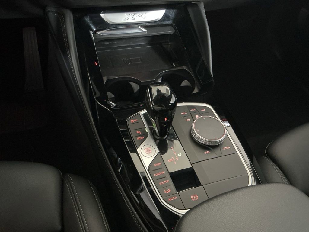 Certified 2023 BMW X4 xDrive30i w/ Convenience Package image 16