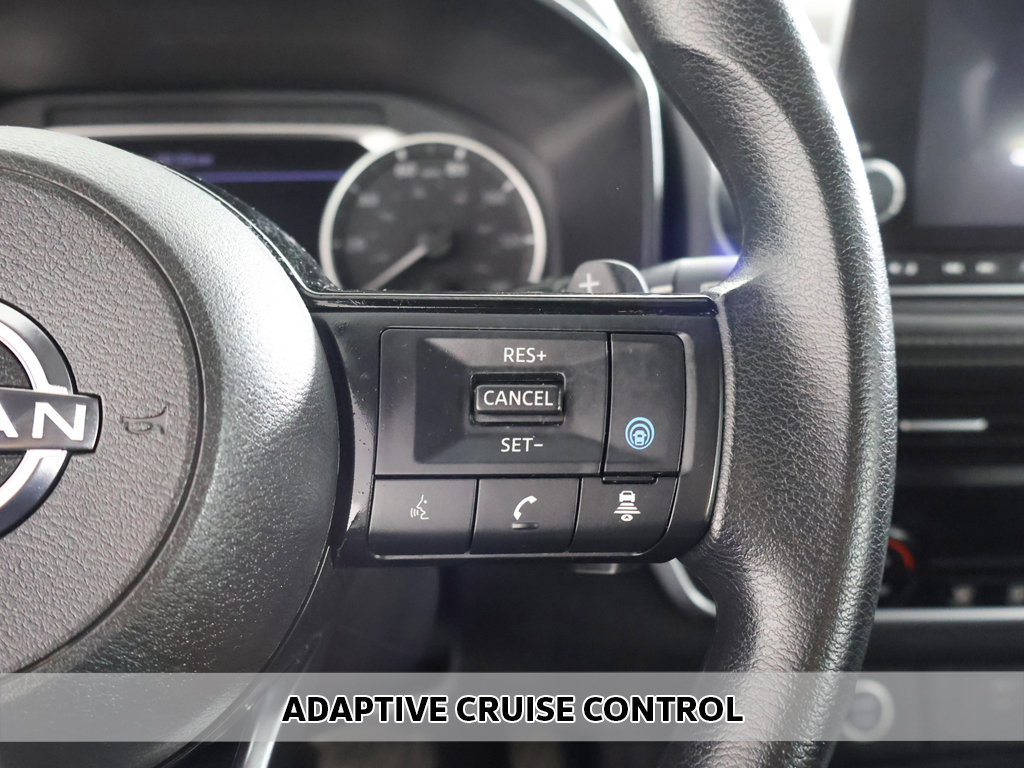 Used 2023 Nissan Rogue SV AWD/4WD image 3