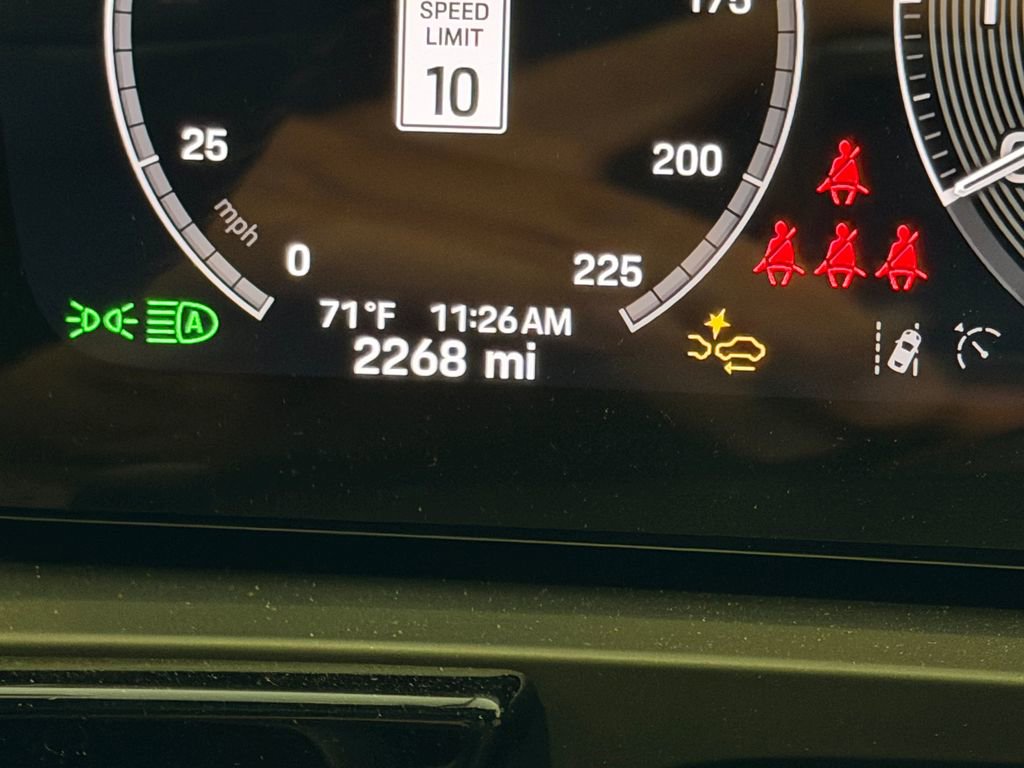 Certified 2025 Porsche Cayenne Turbo AWD/4WD image 22