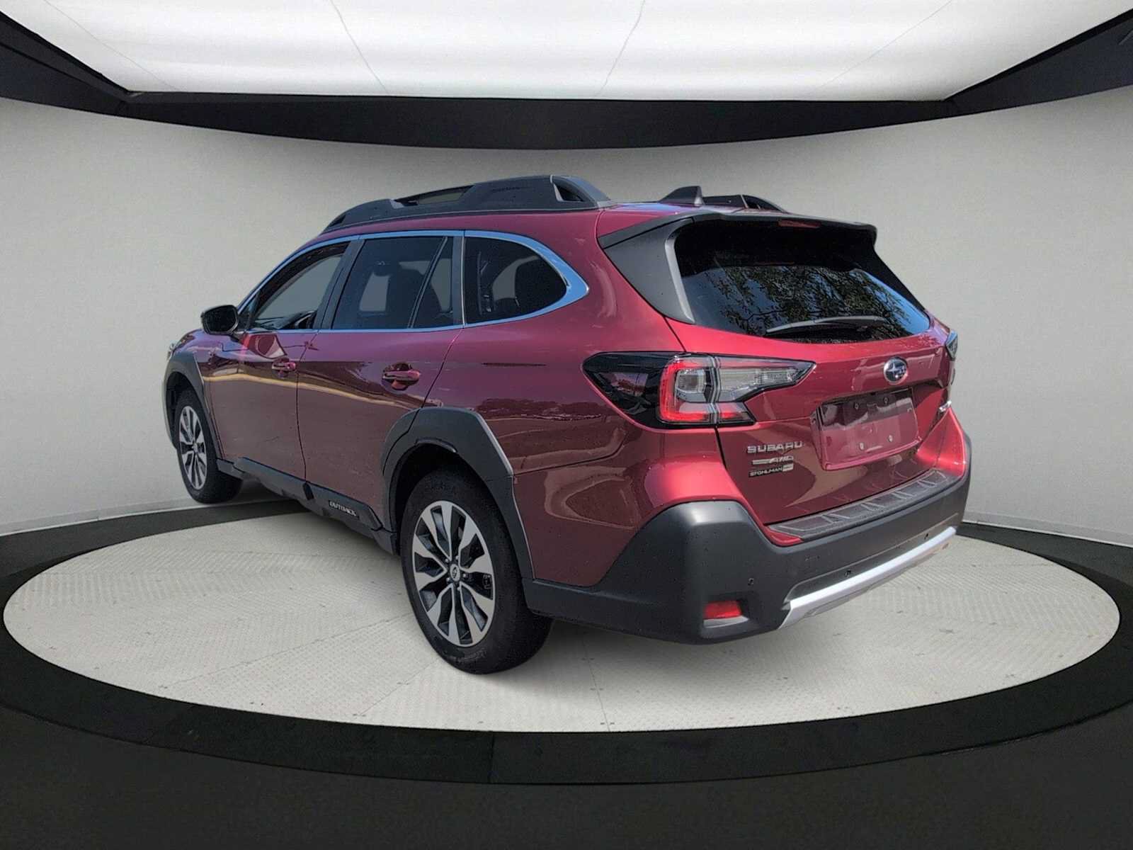 Certified 2024 Subaru Outback Limited AWD/4WD image 6