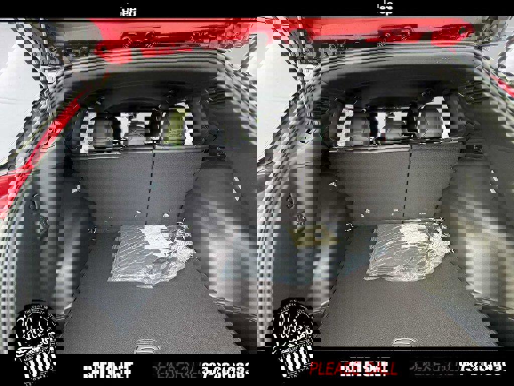 New 2026 Jeep Compass Limited image 13