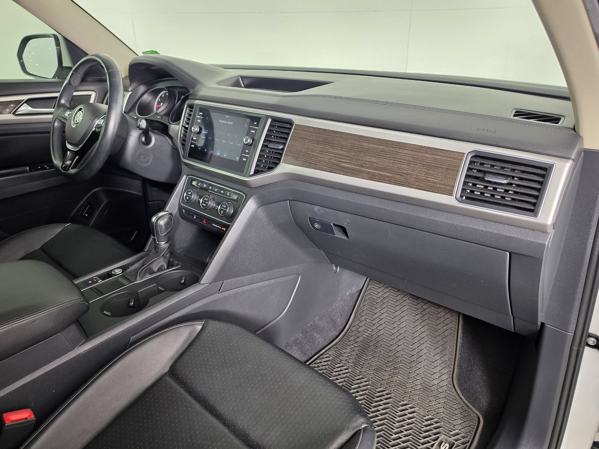 Used 2019 Volkswagen Atlas SE FWD image 43