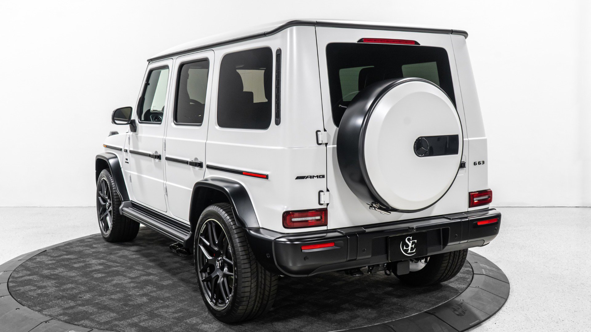 Used 2025 Mercedes-Benz G 63 AMG 4MATIC image 5