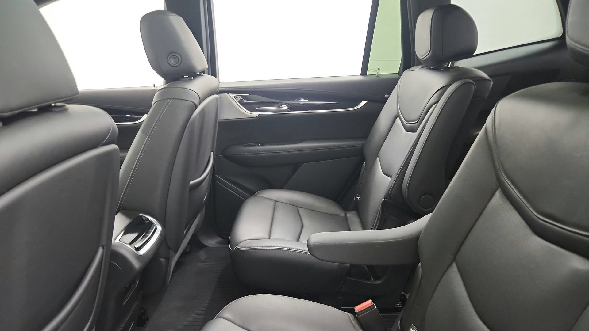 Certified 2020 Cadillac XT6 Premium Luxury AWD/4WD image 23