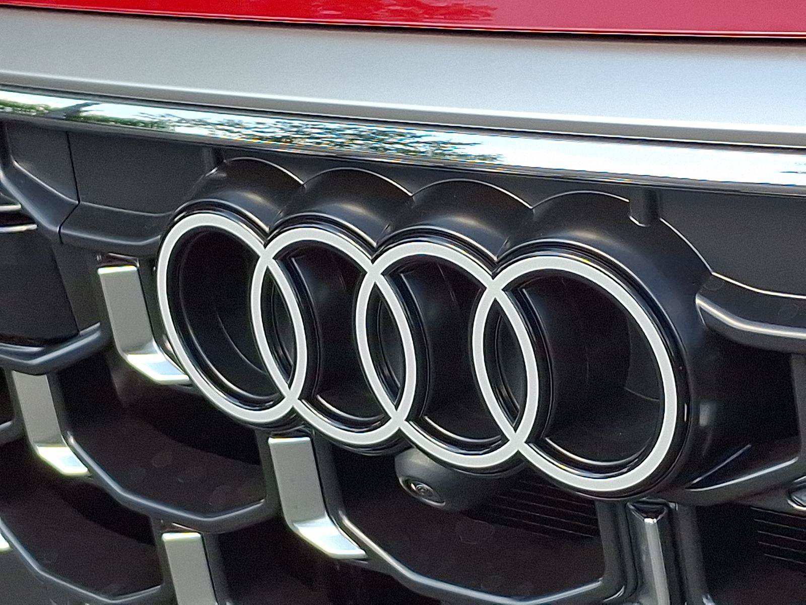 New 2026 Audi SQ8 Prestige AWD/4WD image 23