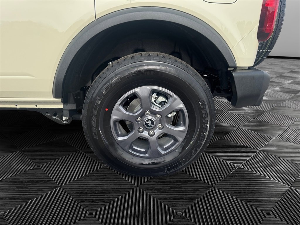 New 2025 Ford Bronco Big Bend image 14