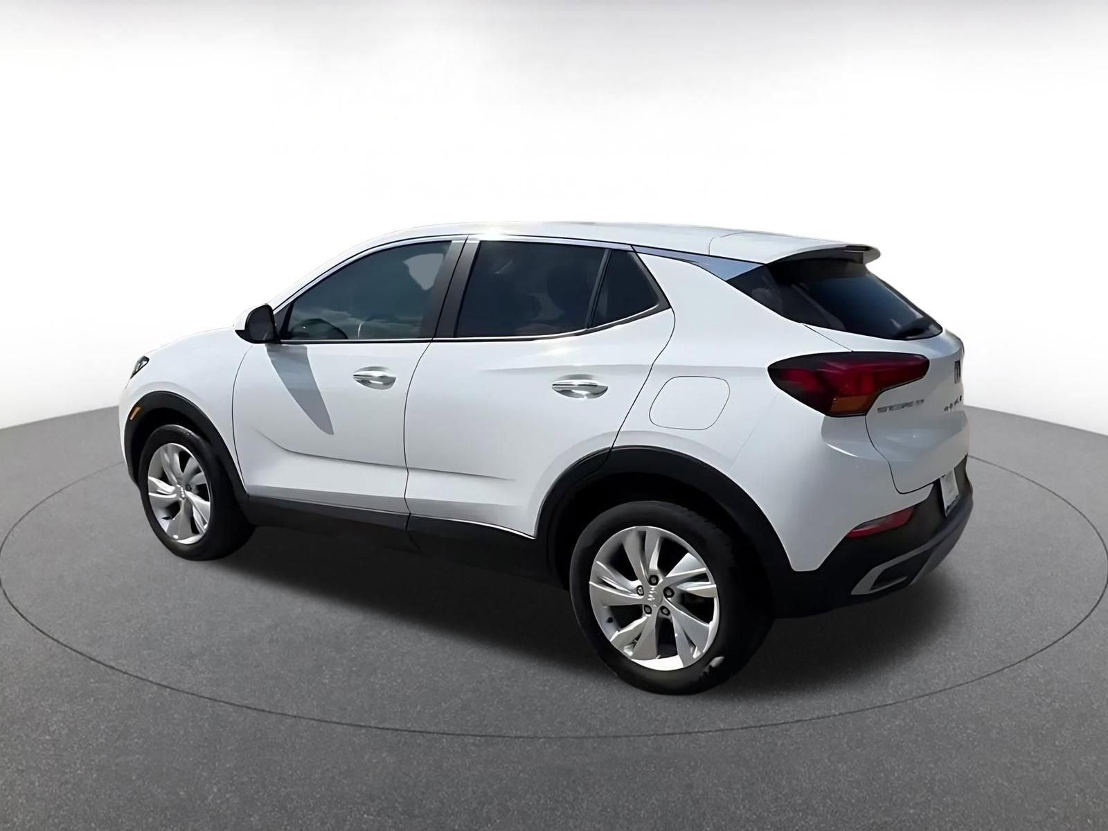 Used 2025 Buick Encore GX Preferred image 10