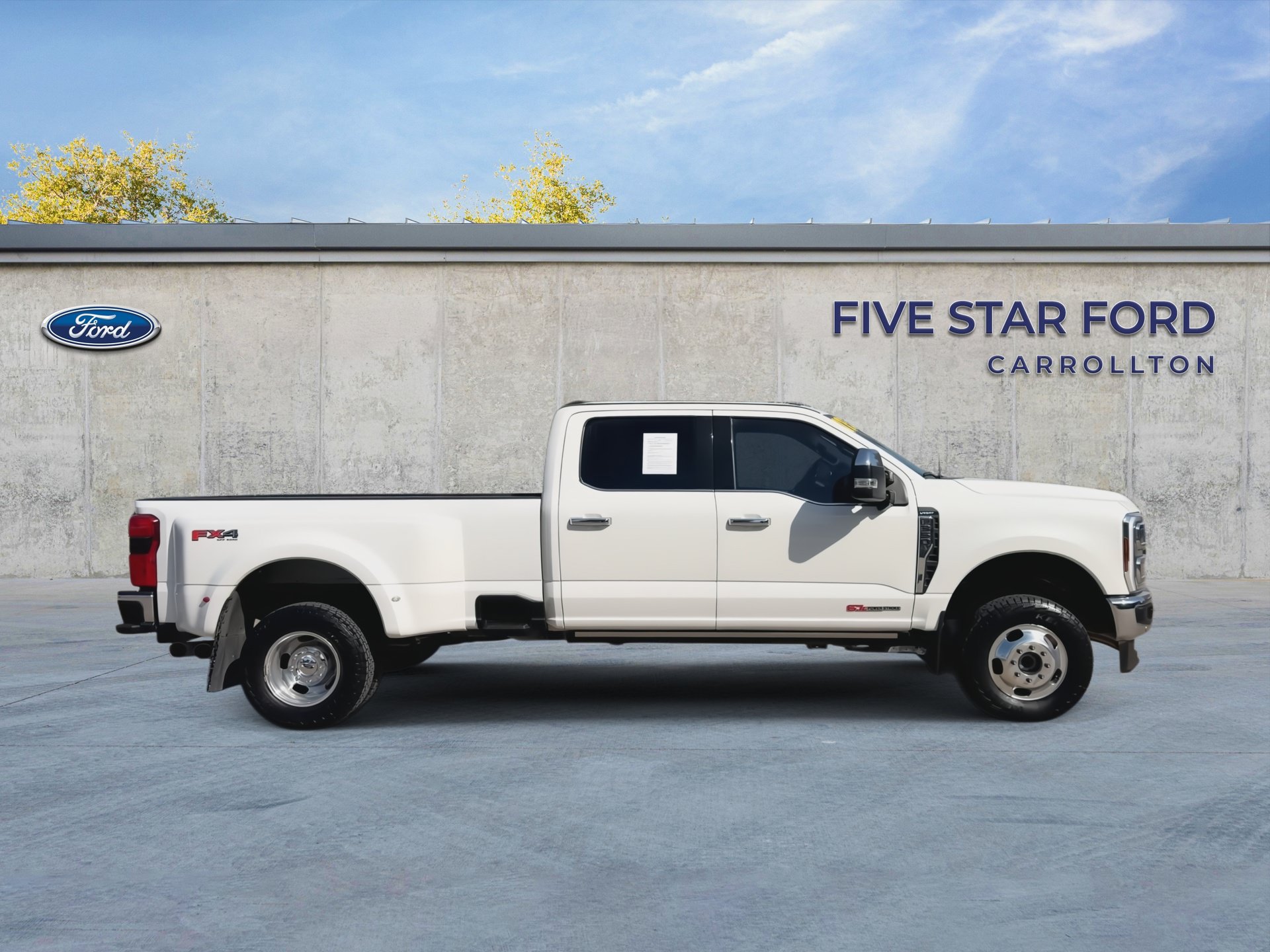 Used 2024 Ford F350 Lariat w/ Lariat Ultimate Package AWD/4WD image 9