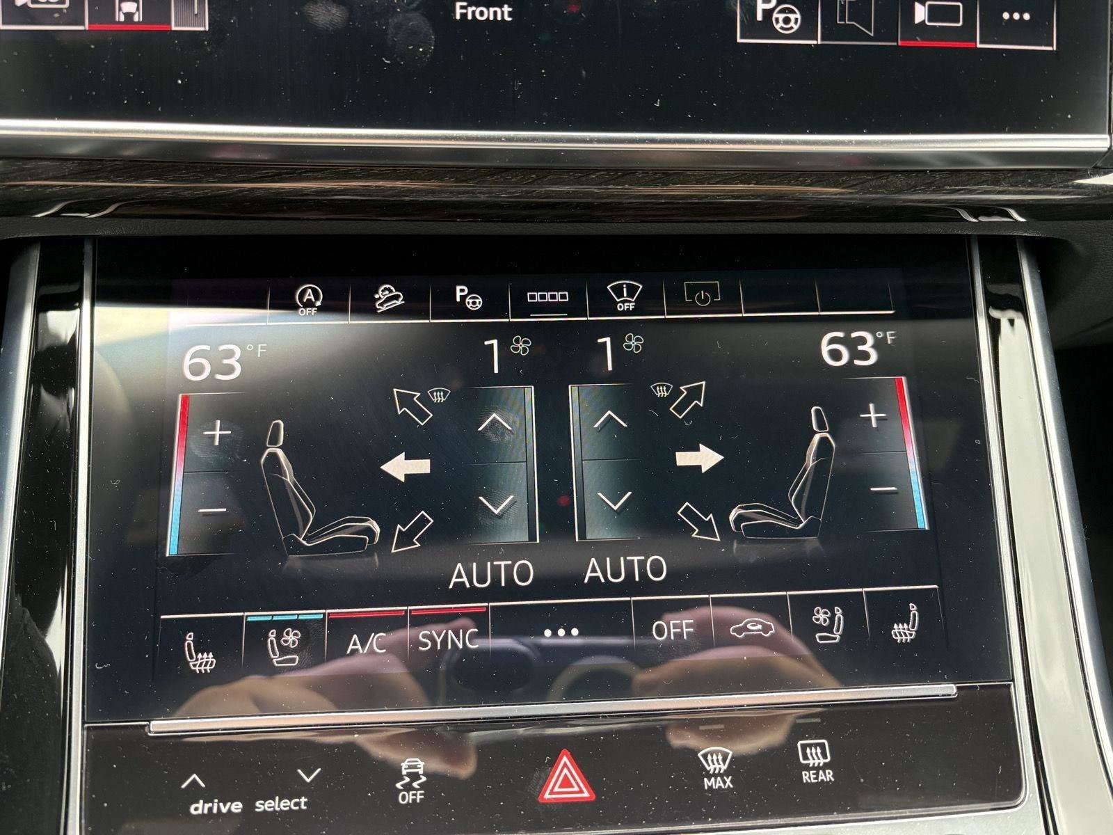 Used 2025 Audi Q7 3.0T Prestige w/ Prestige Package AWD/4WD image 16