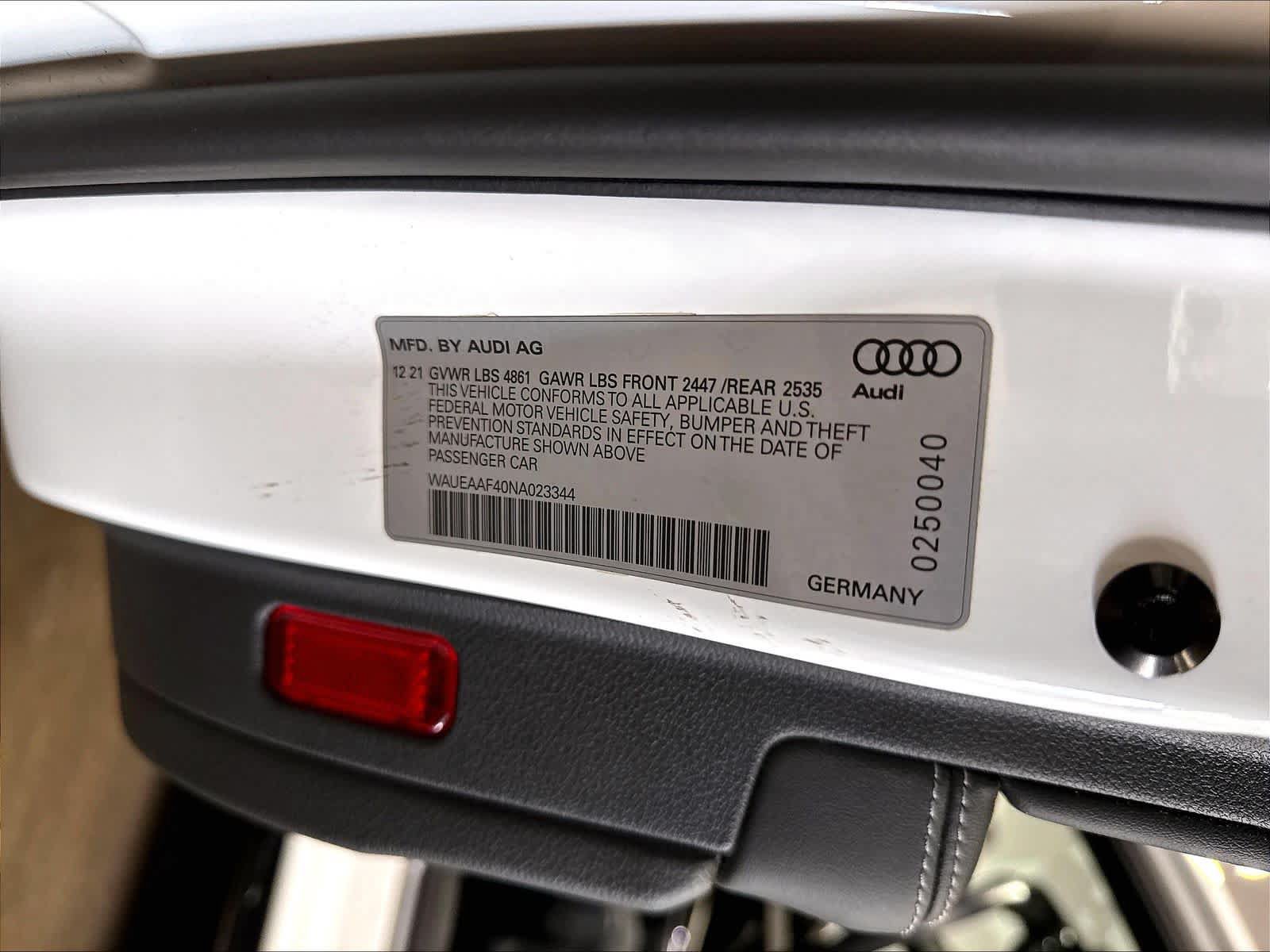 Used 2022 Audi A4 2.0T Premium Plus AWD/4WD image 35