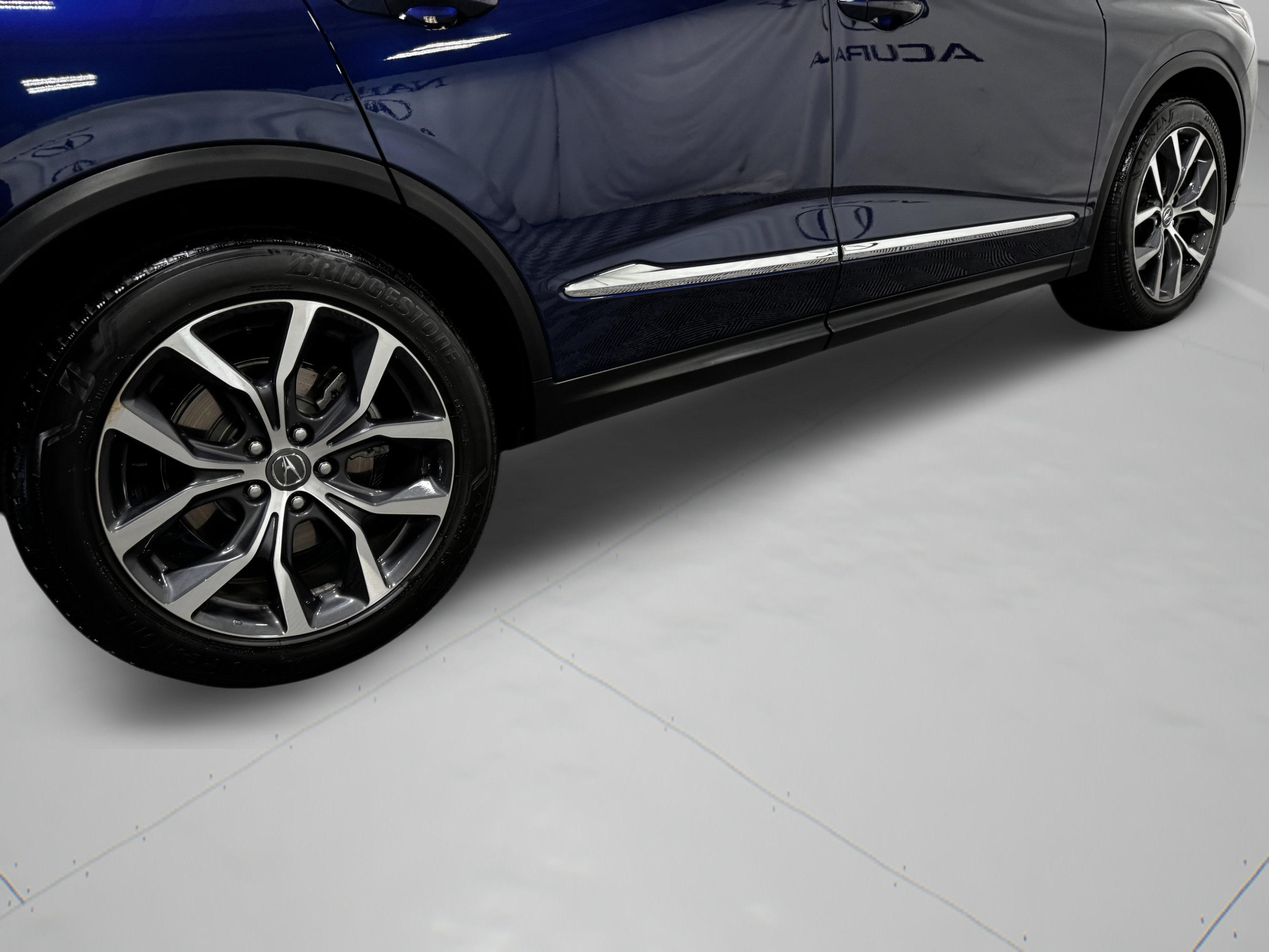 Used 2023 Acura MDX w/ Technology Package FWD image 45