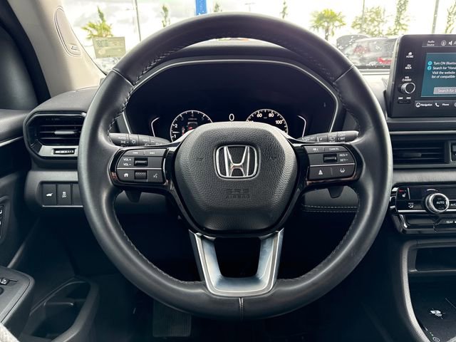 Used 2023 Honda Pilot Touring image 18