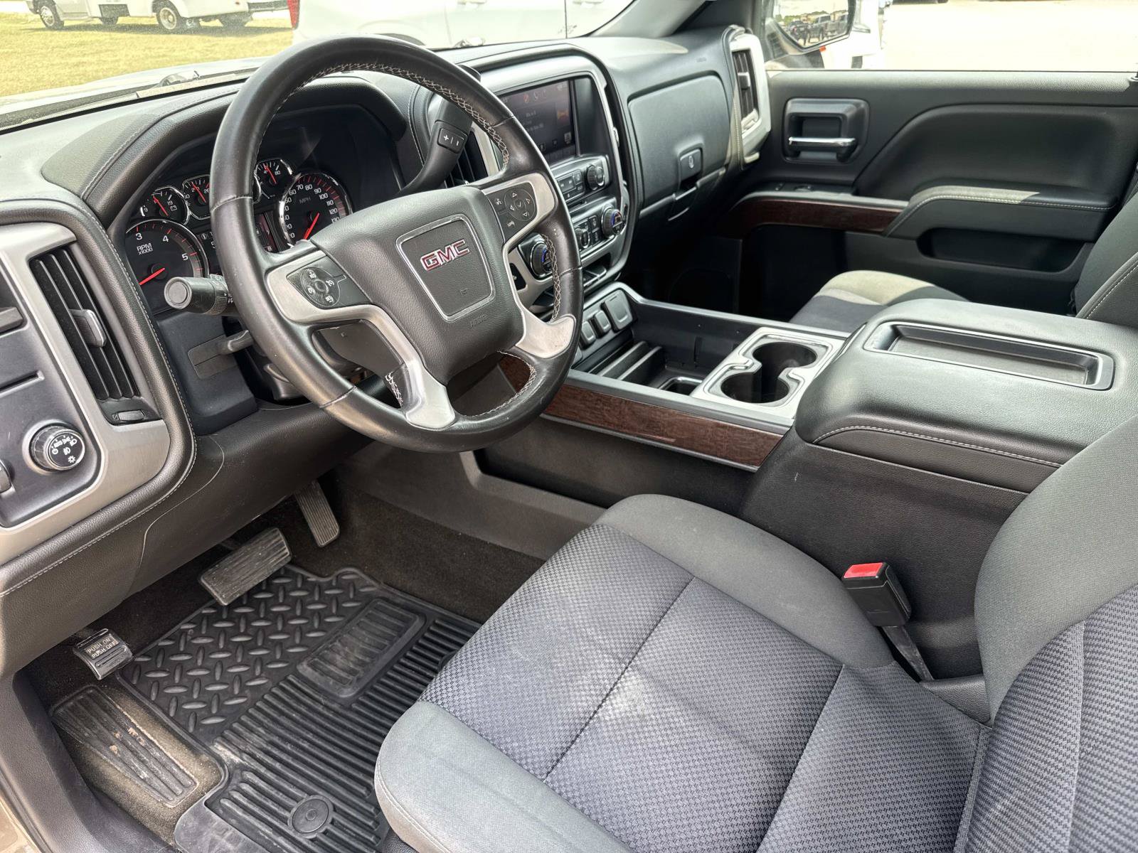 Used 2015 GMC Sierra 1500 SLE w/ SLE Value Package RWD image 26