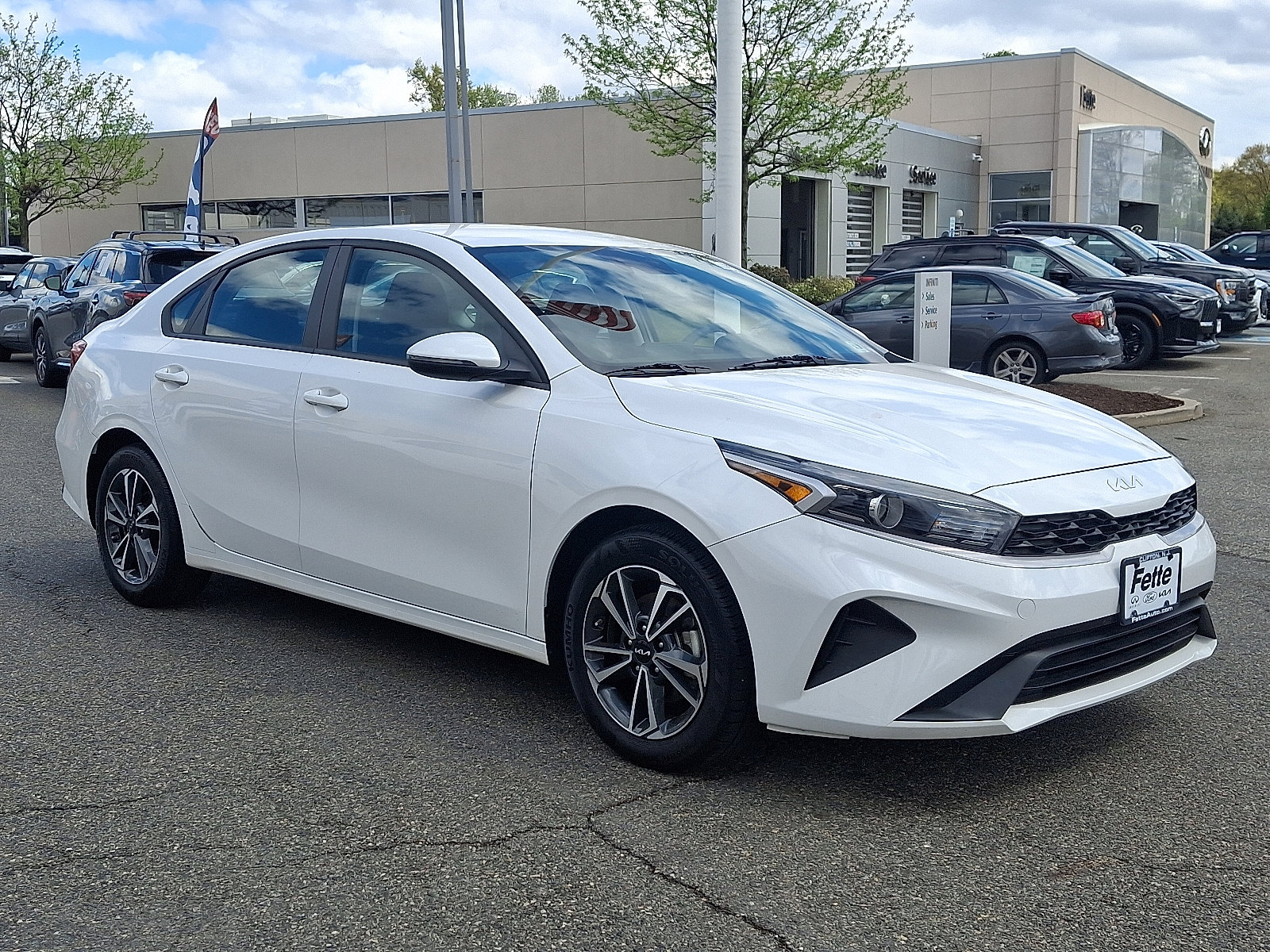 Certified 2023 Kia Forte LXS w/ LXS Technology Package image 3