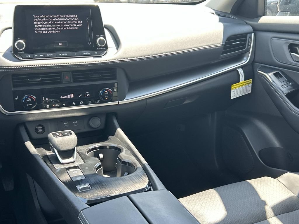 New 2026 Nissan Rogue Dark Armor FWD image 24