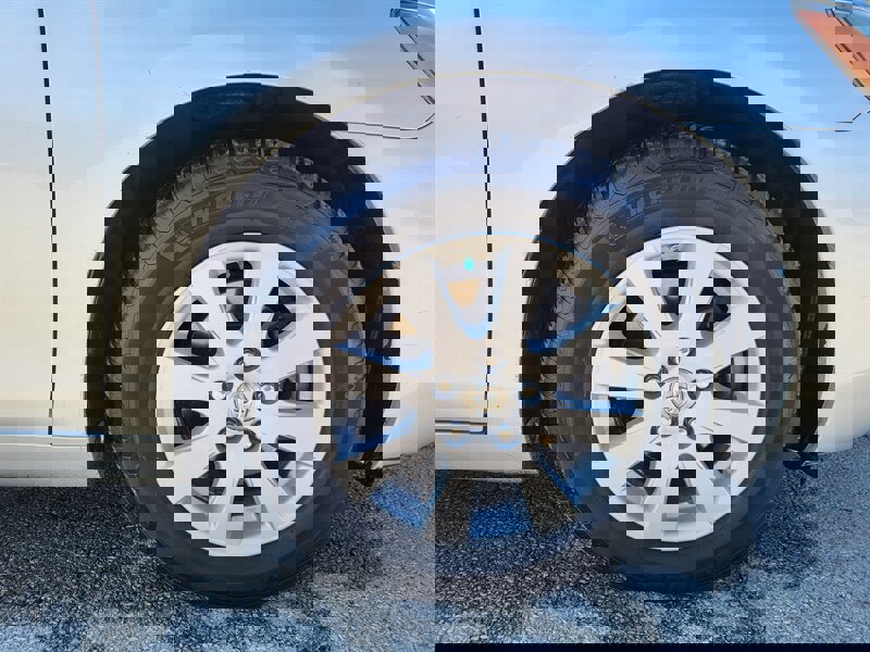 Used 2009 Toyota Camry Hybrid image 32