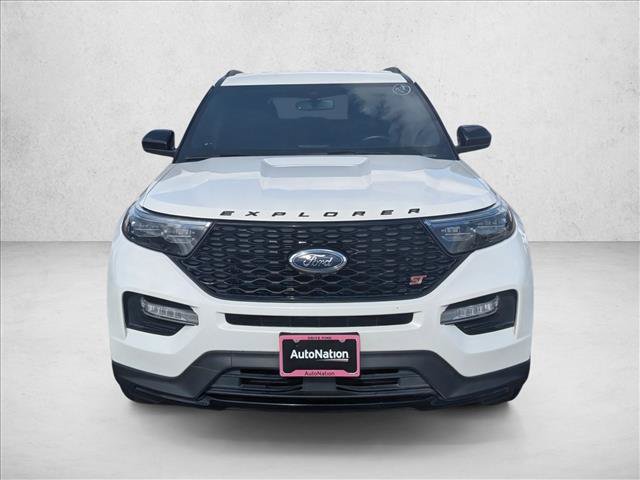 Used 2022 Ford Explorer ST RWD image 2