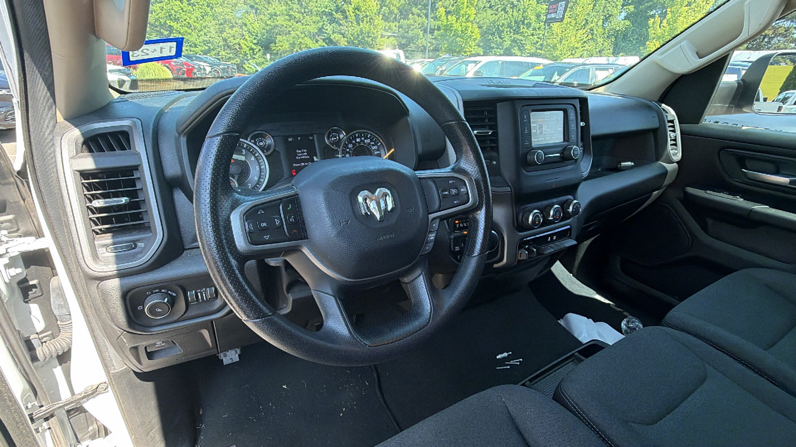 Used 2019 RAM 1500 Tradesman AWD/4WD image 24
