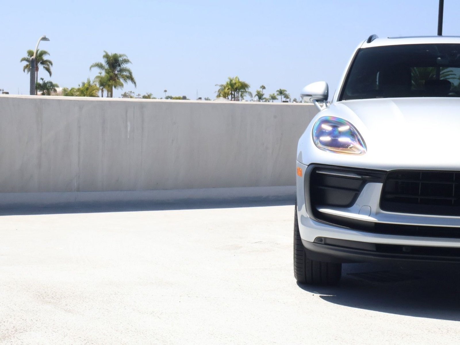 Certified 2026 Porsche Macan AWD/4WD image 12