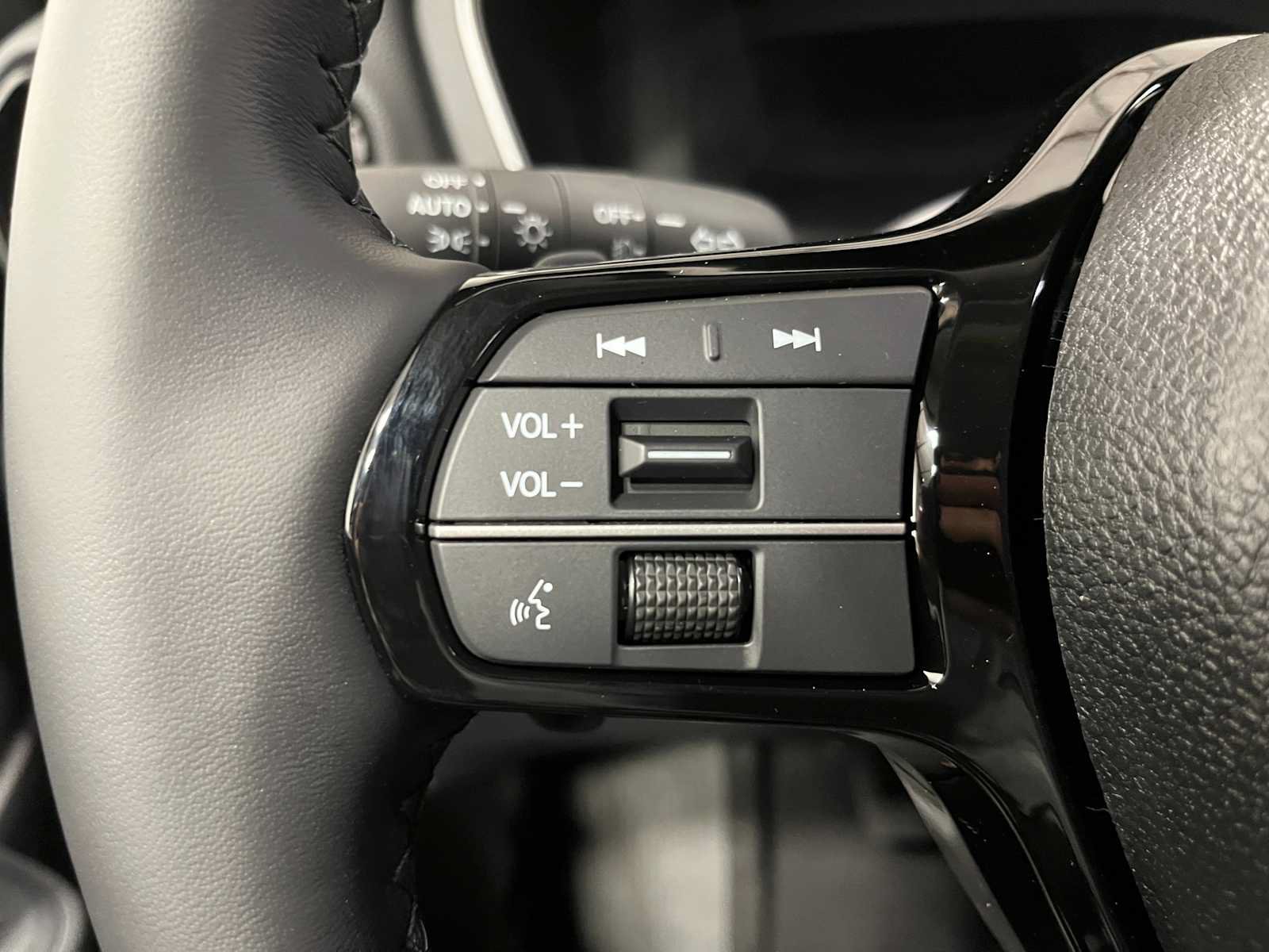 New 2026 Honda Pilot Touring image 13