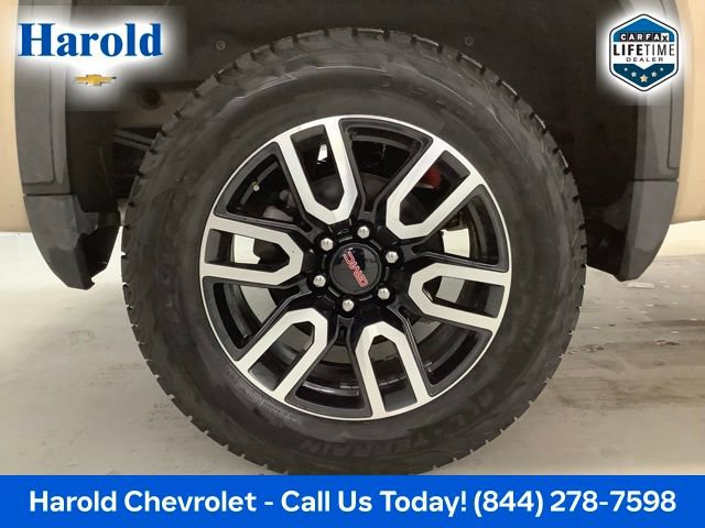 Used 2022 GMC Sierra 1500 AT4 w/ AT4 Preferred Package image 7