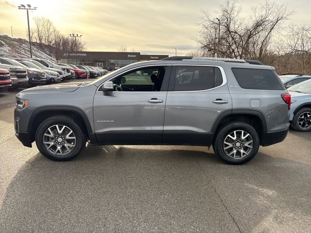 Used 2021 GMC Acadia SLE w/ Driver Convenience Package image 2