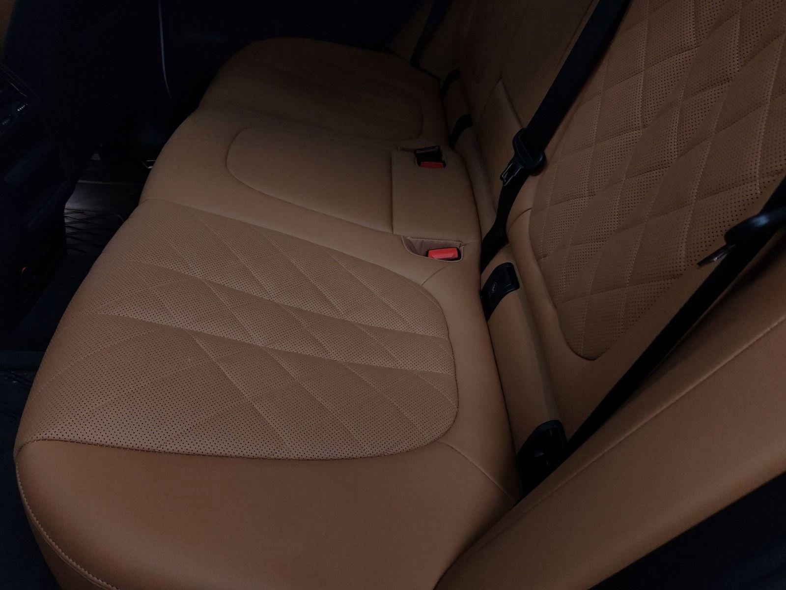 Used 2025 BMW X5 xDrive50e w/ Parking Assistance Package image 23