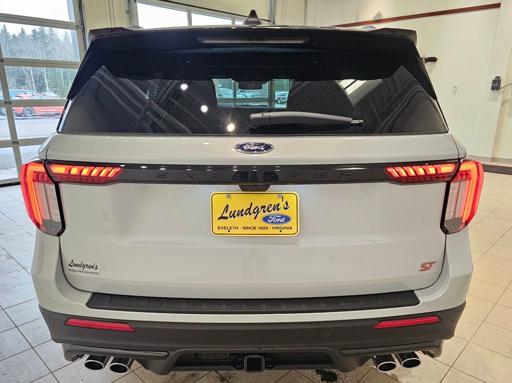 New 2026 Ford Explorer ST w/ Sun And Sound Package image 4