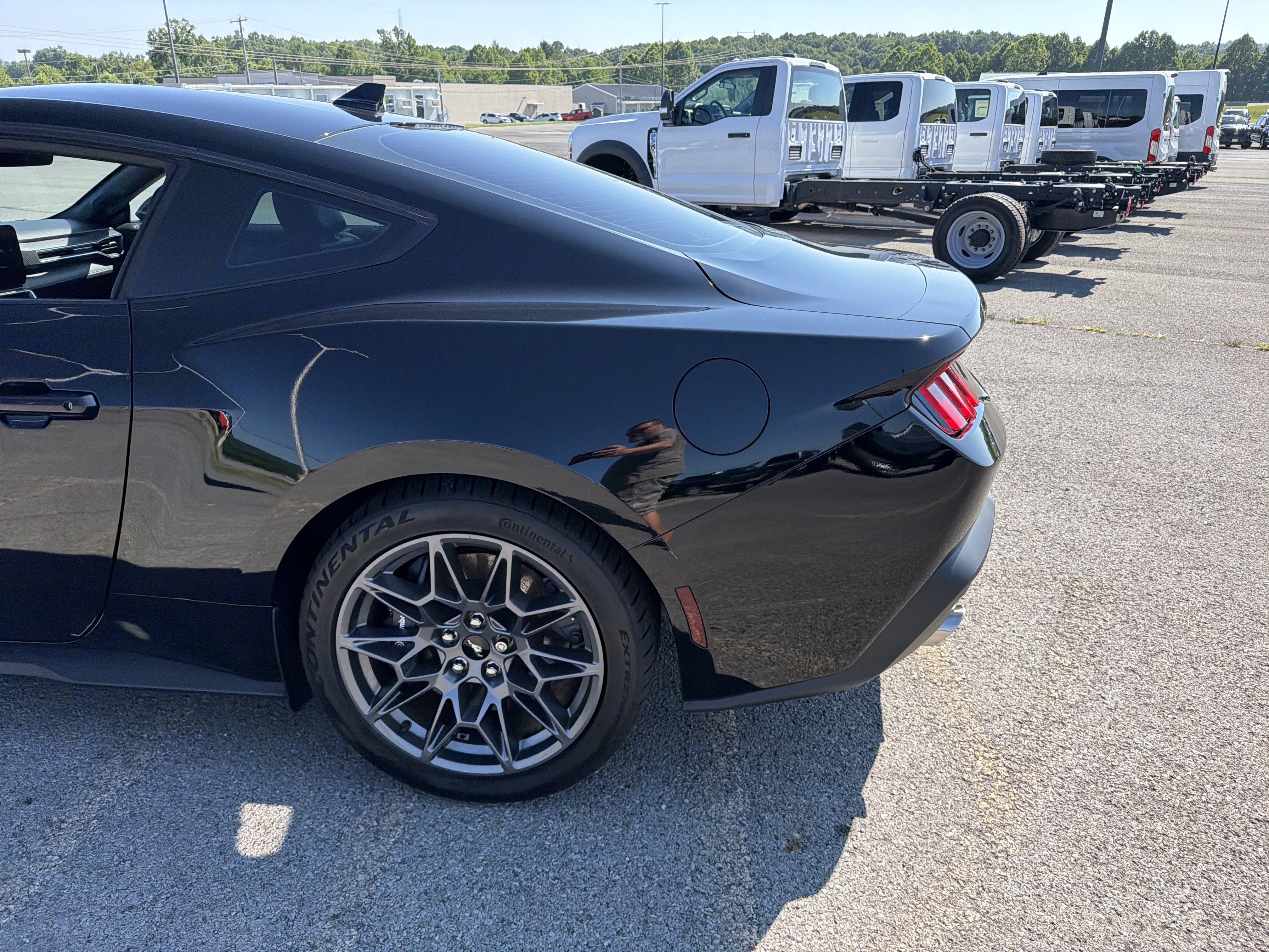 Used 2024 Ford Mustang GT Premium w/ GT Performance Package RWD image 7
