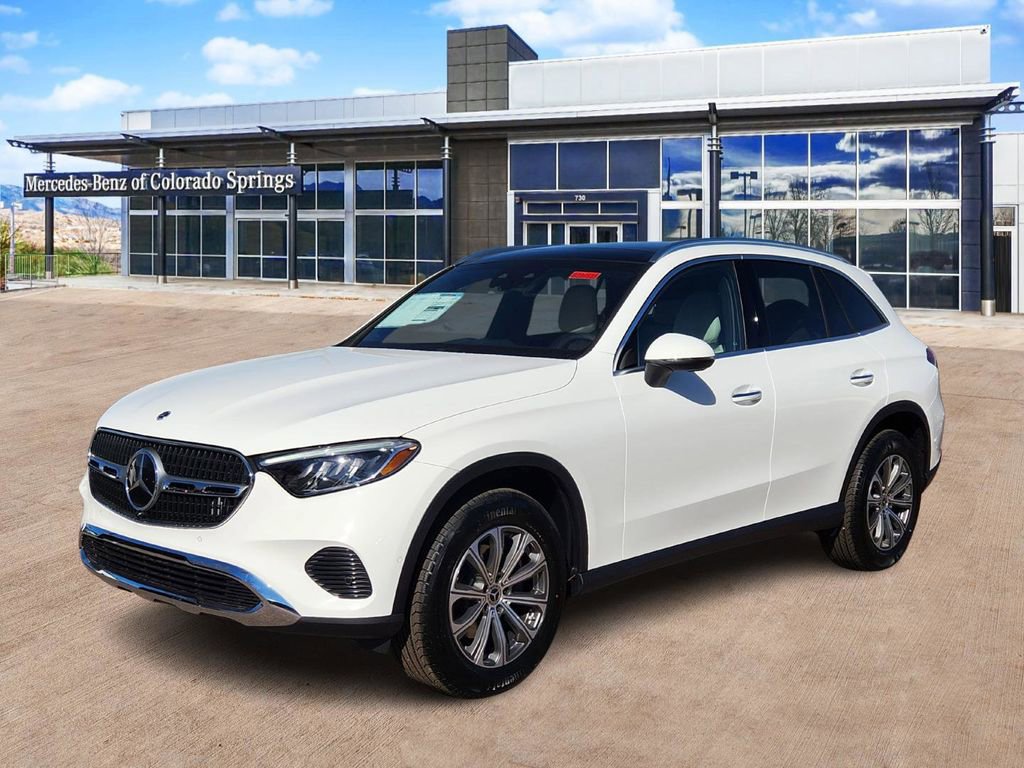 New 2026 Mercedes-Benz GLC 300 4MATIC image 3