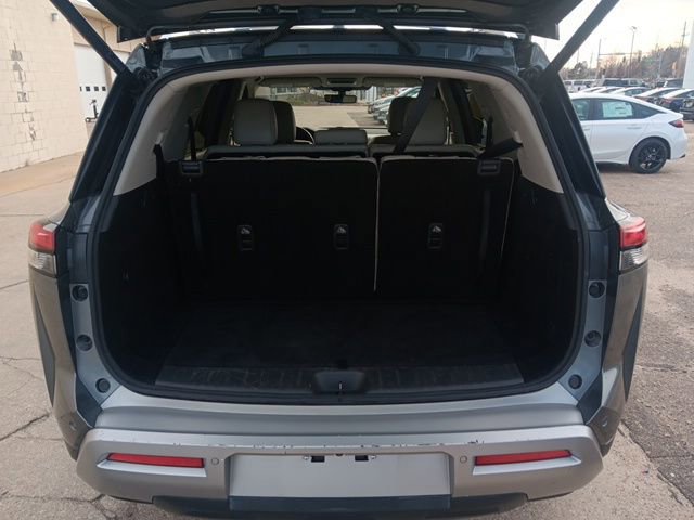 Used 2023 Nissan Pathfinder SL image 33