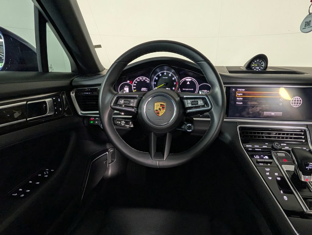Certified 2022 Porsche Panamera 4 Executive AWD/4WD image 21