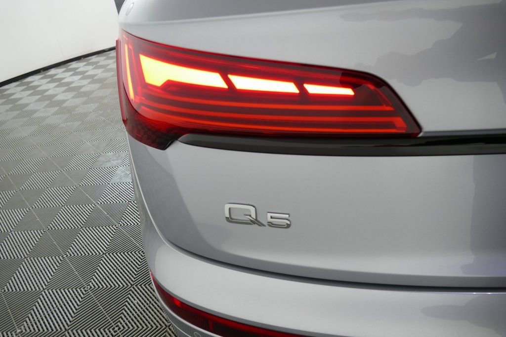 Used 2025 Audi Q5 2.0T Premium image 33