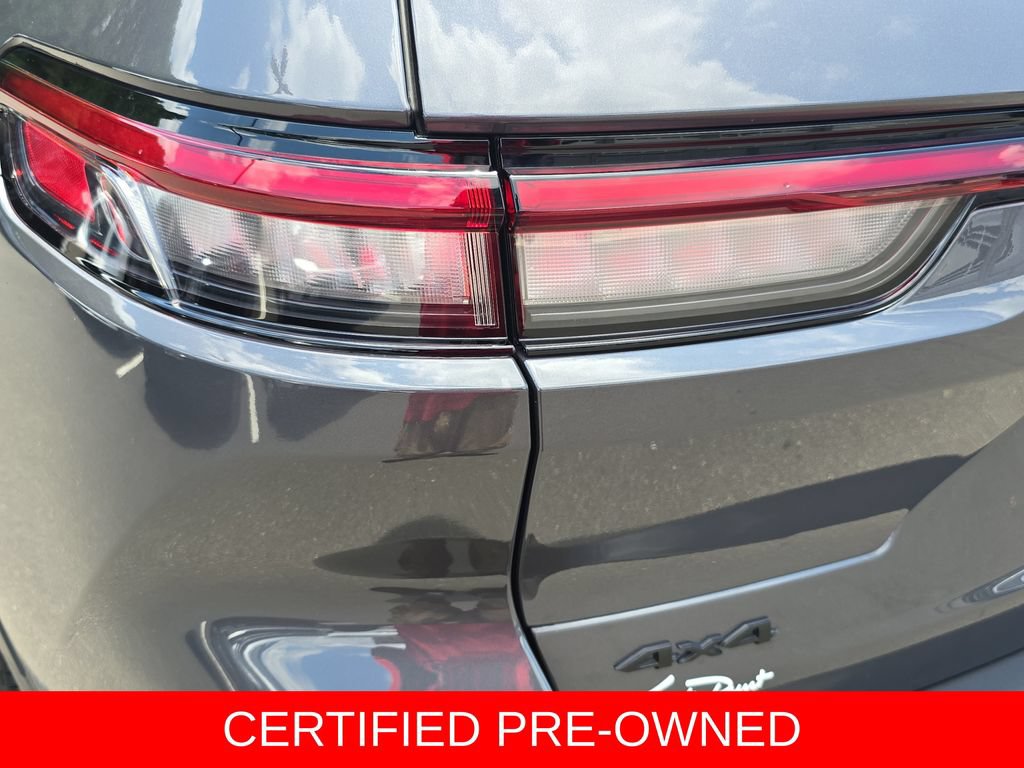 Used 2025 Jeep Grand Cherokee L Altitude AWD/4WD image 36