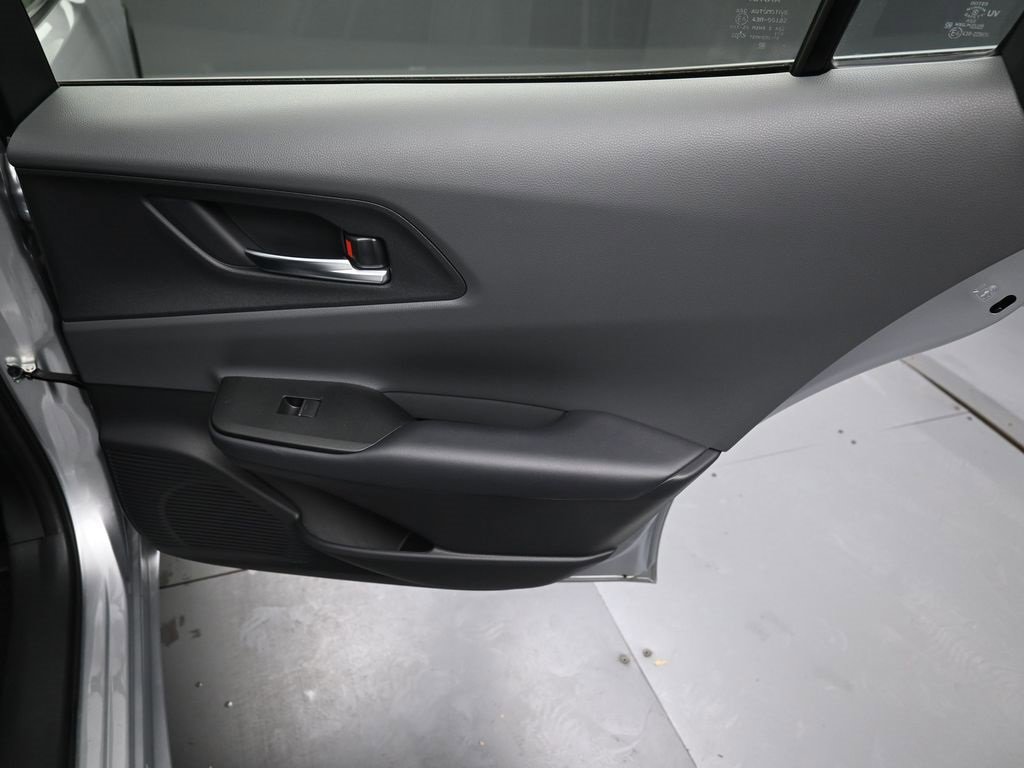 Certified 2024 Toyota Prius XLE image 31