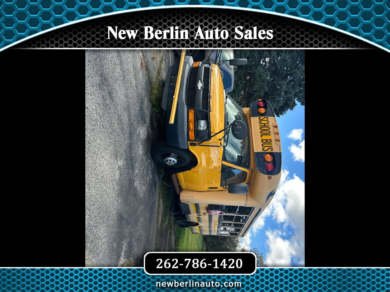 Used 2010 Chevrolet Express 3500 Extended image 1