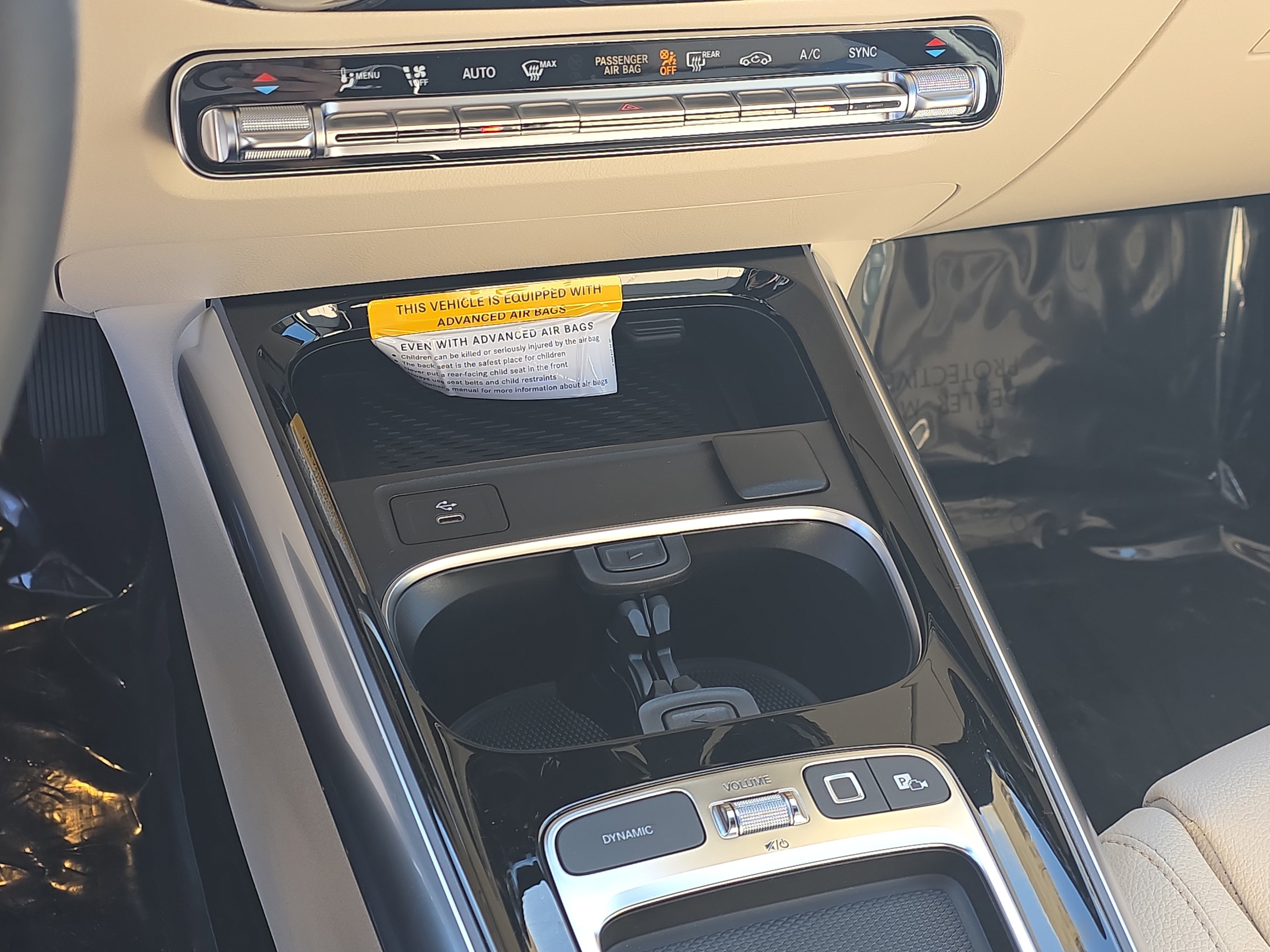 Certified 2026 Mercedes-Benz GLA 250 4MATIC image 8