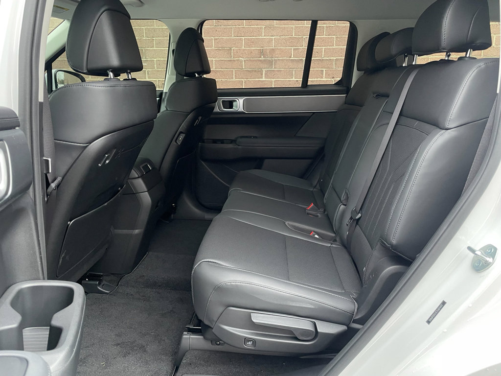 New 2026 Hyundai Santa Fe SEL image 16