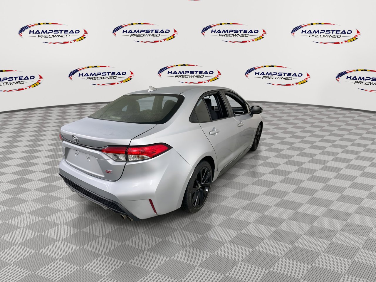 Used 2021 Toyota Corolla SE image 8