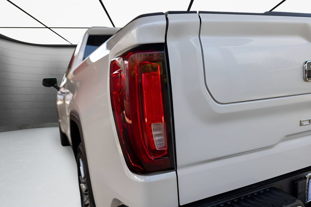 Used 2024 GMC Sierra 1500 Denali Ultimate AWD/4WD image 17