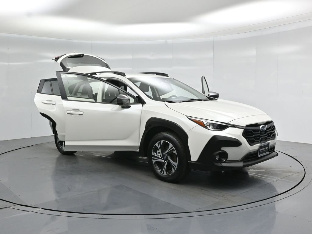 Used 2025 Subaru Crosstrek 2.0i Premium w/ Crosstrek Mirror Package AWD/4WD image 30