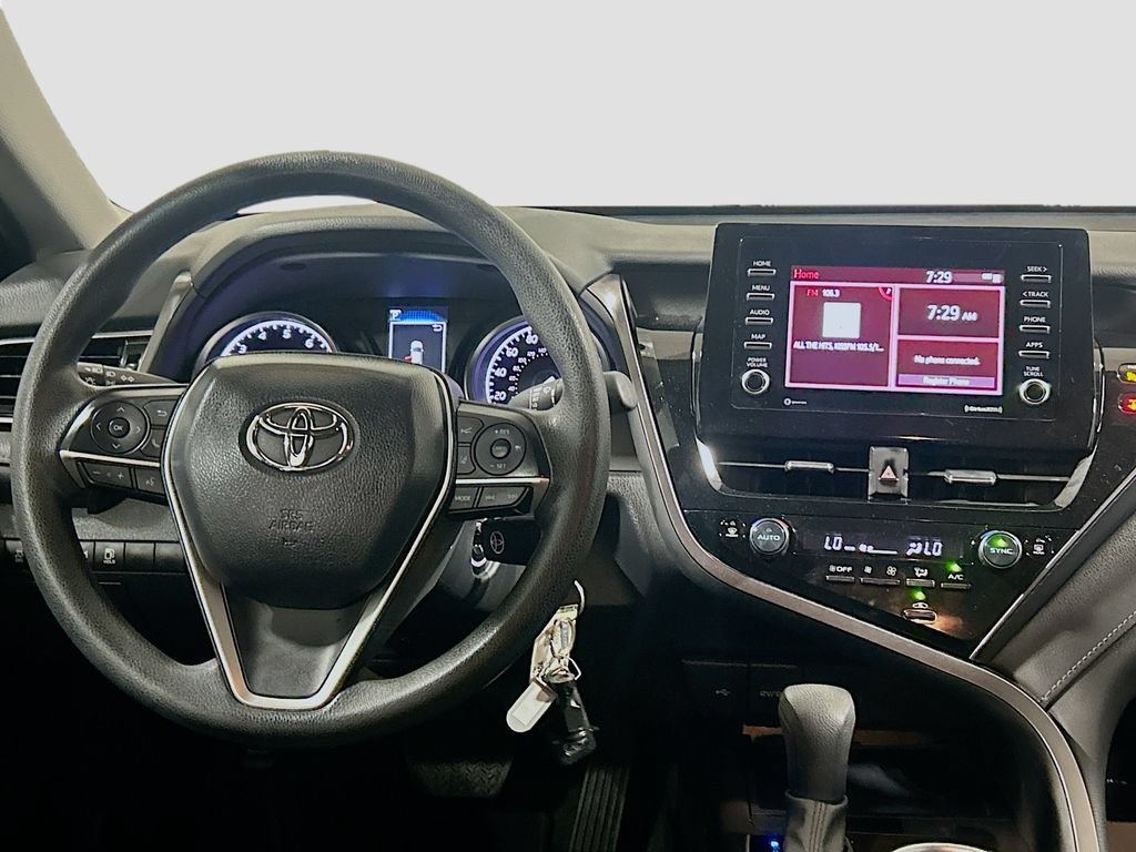 Used 2024 Toyota Camry LE FWD image 18