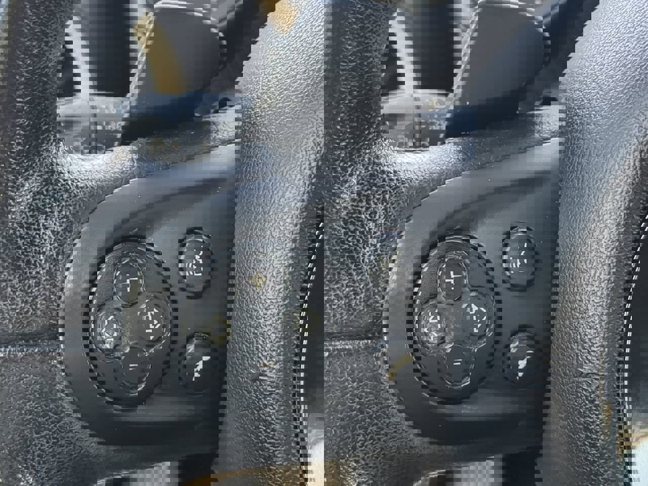 Used 2015 MINI Cooper S image 22