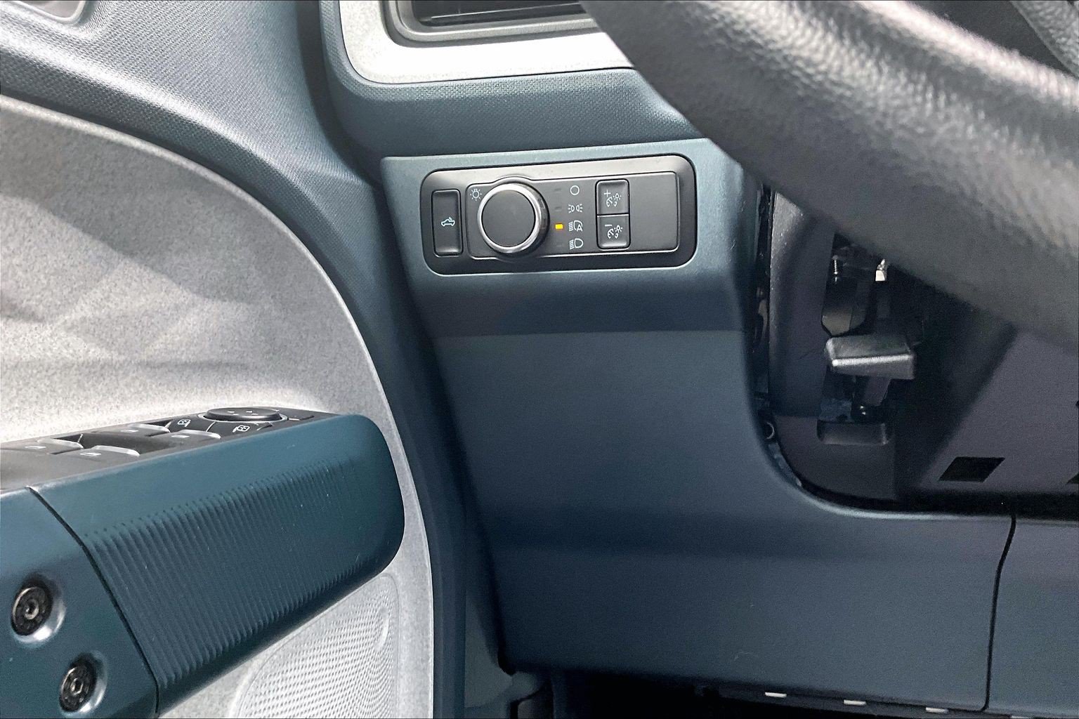 Used 2024 Ford Maverick XLT FWD image 37