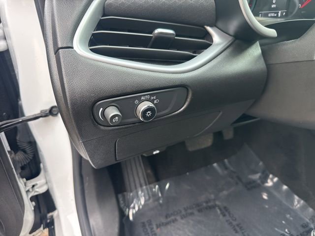 Used 2023 Chevrolet Malibu LT w/ Driver Confidence Package image 12