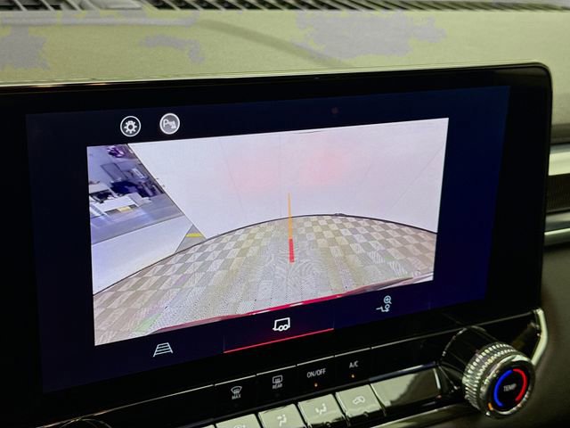 Used 2025 GMC Canyon Elevation image 14