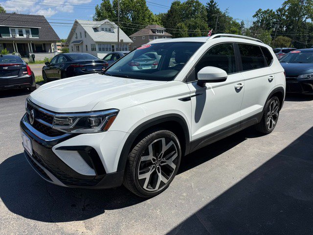 Used 2022 Volkswagen Taos SEL AWD/4WD image 4