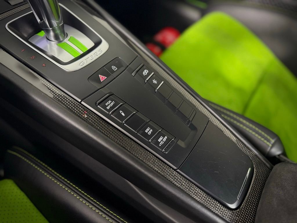 Used 2019 Porsche 911 GT3 RS image 26
